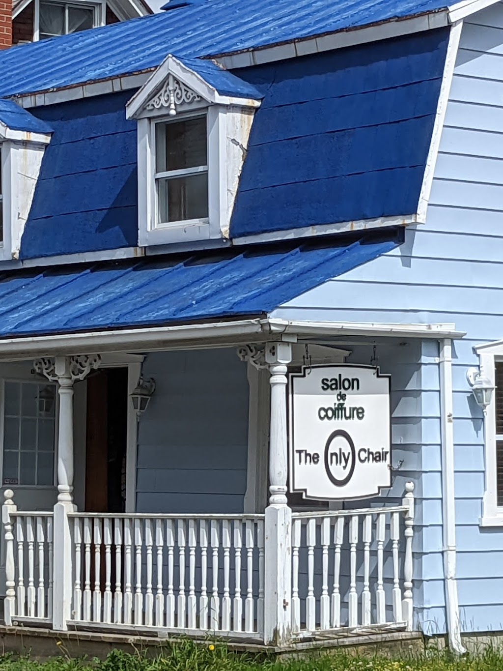 Salon de Coiffure The Only Chair | 15758 Boul Gouin O, Sainte-Geneviève, QC H9H 1C4, Canada | Phone: (514) 624-8914