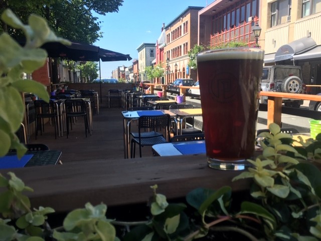 La porte dà côté, microbrasserie | 68 Rue Notre-Dame Ouest, Thetford Mines, QC G6G 1J3, Canada | Phone: (418) 755-1350