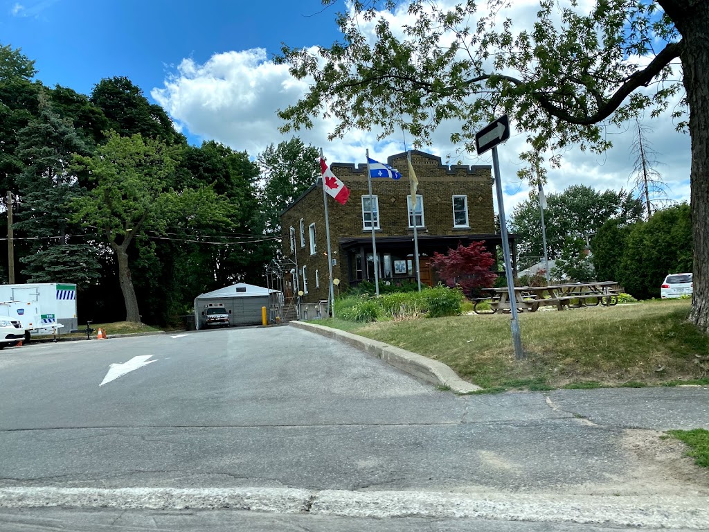 Côte Saint-Luc EMS | 8100 Chem. de la Côte-Saint-Luc, Côte Saint-Luc, QC H4W 1S1, Canada | Phone: (514) 485-6850