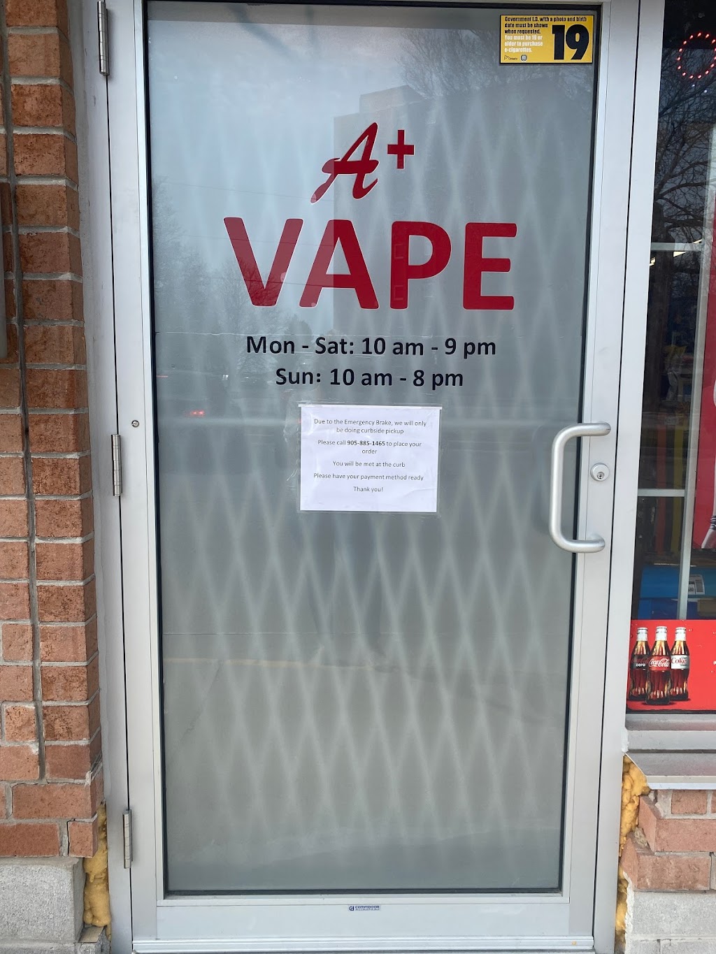A+vape shop | 68 Wellington St, Port Hope, ON L1A 4H7, Canada | Phone: (905) 885-1465