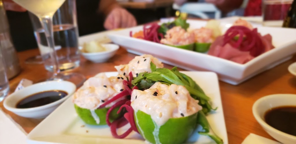 Avocado | 270 Chemin du Bord-du-Lac, Pointe-Claire, QC H9S 4K9, Canada | Phone: (514) 505-4055