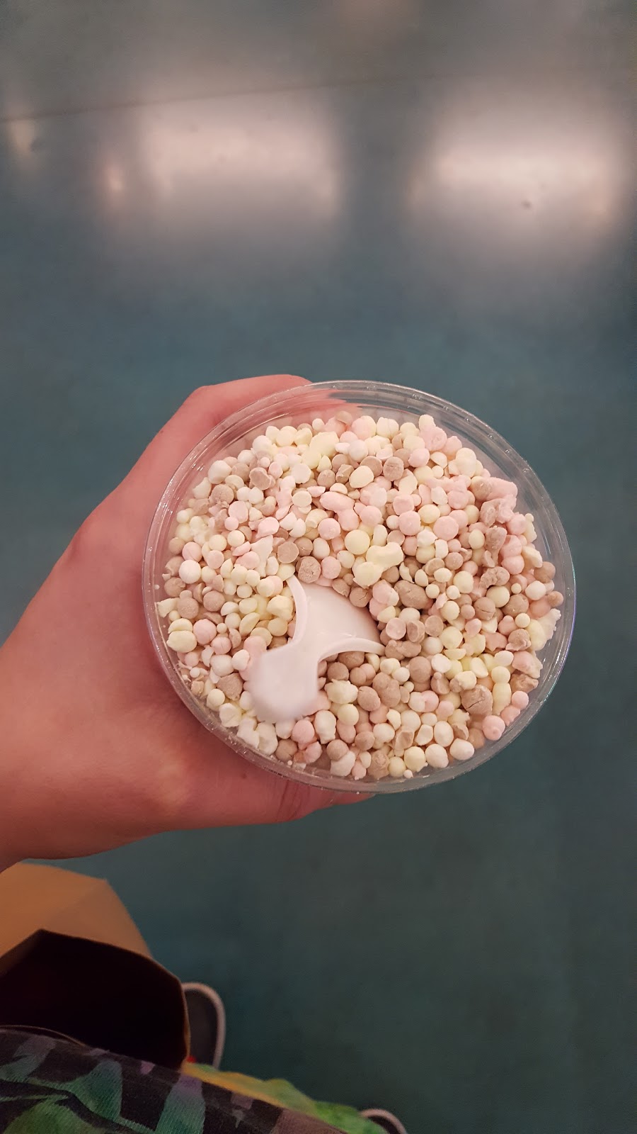 DippinDots & Spudnikss | 1bass pro mills drive, Vaughan, ON L4K 5W4, Canada | Phone: (437) 886-8598