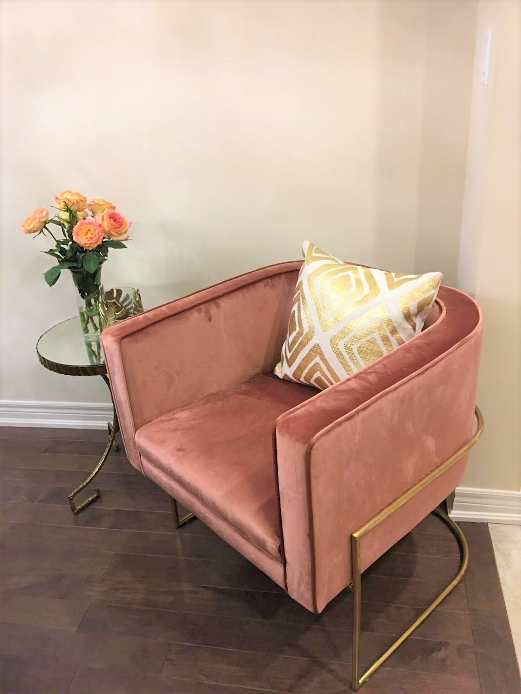 Kraftsmen Furniture Co | 463 Eastchester Ave E Unit 19, St. Catharines, ON L2M 6S2, Canada | Phone: (289) 312-5047