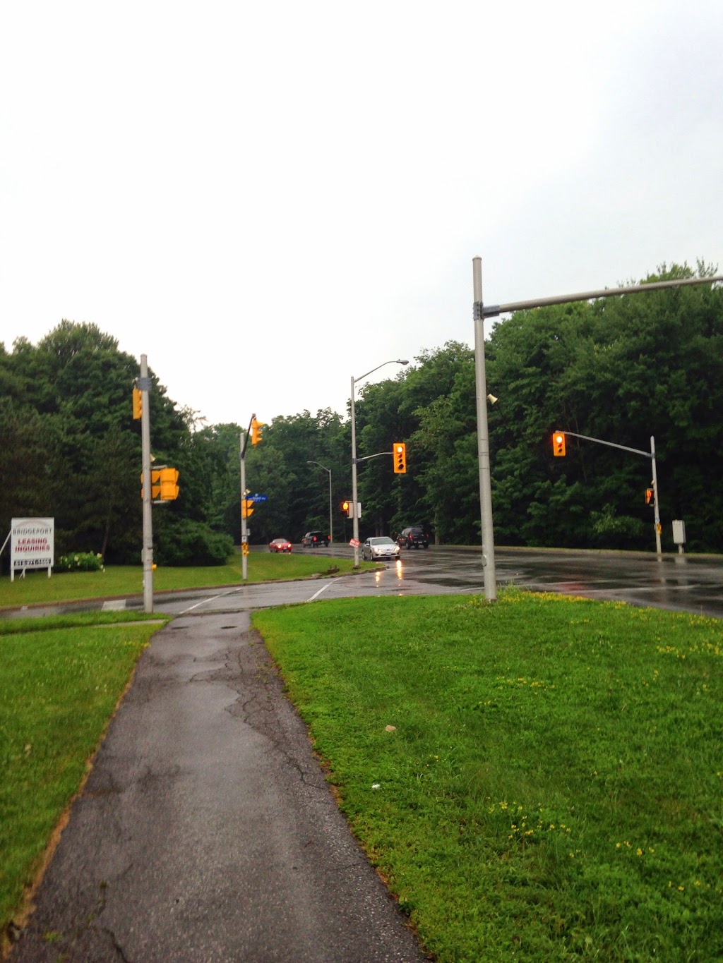 OC Transpo - Eagleson Park & Ride | Eagleson Rd &, ON-417, Ottawa, ON K2L 4C6, Canada | Phone: (613) 842-3636
