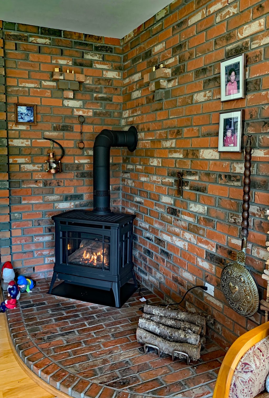 Pacific Fireplaces | 2205 Keating Cross Rd, Saanichton, BC V8M 2A5, Canada | Phone: (250) 544-6769
