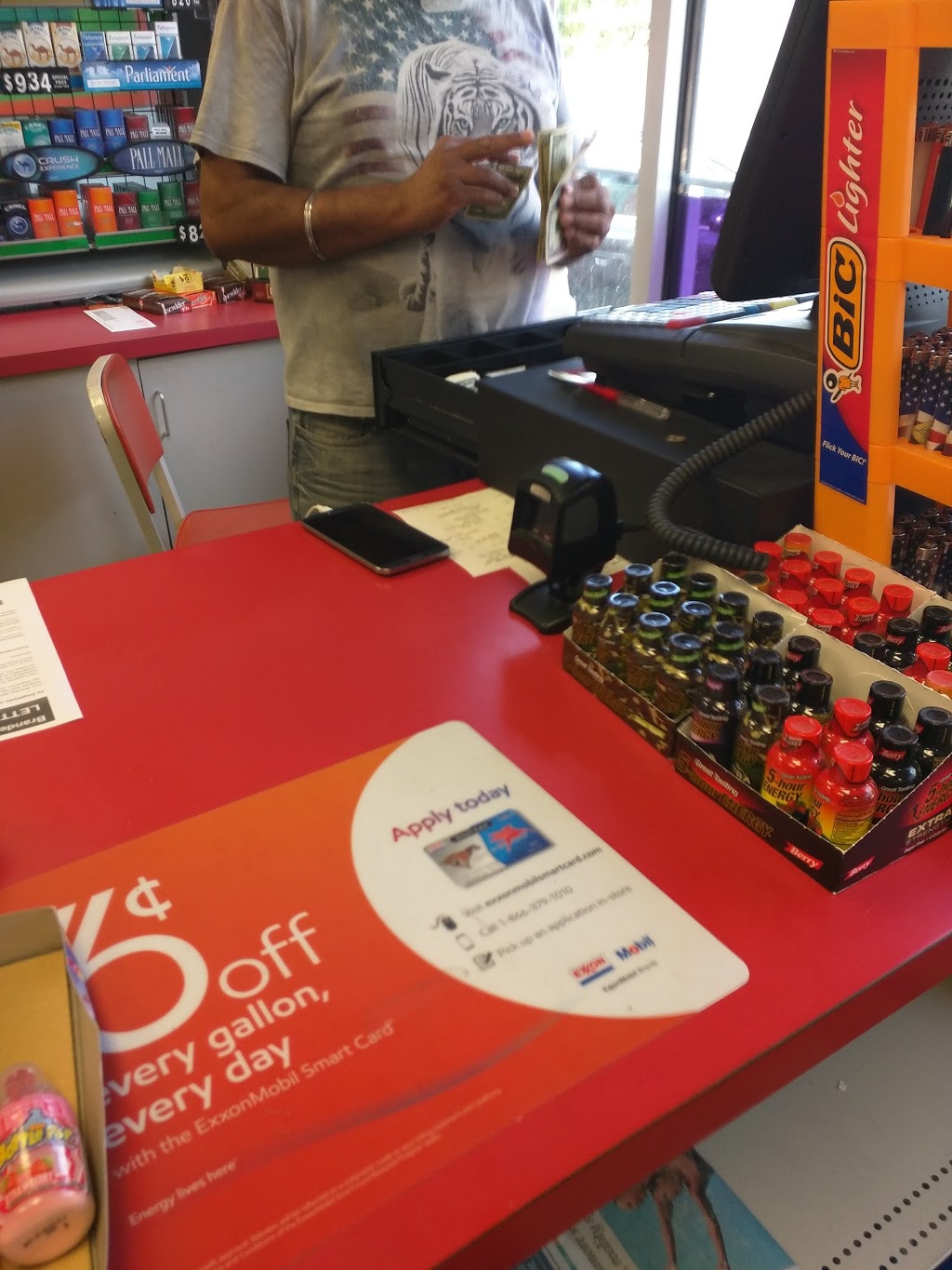 Mobil | 960 Ellicott Creek Rd, Tonawanda, NY 14150, USA | Phone: (716) 264-5526