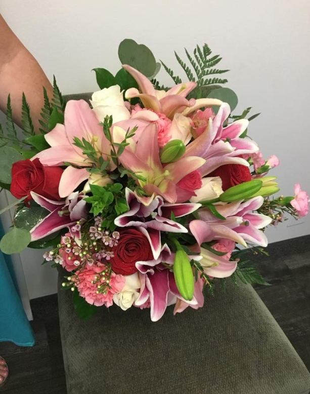 Elegant Expressions | 4119 17 Ave SE, Calgary, AB T2A 0T1, Canada | Phone: (403) 248-4850