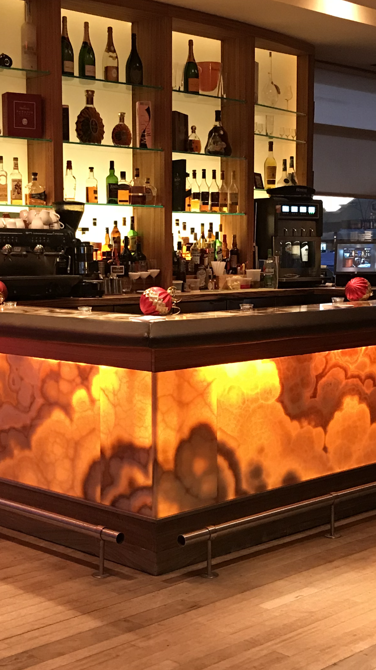 Restaurant Tenuta | 310 Montée des Pionniers, Terrebonne, QC J6V 1S6, Canada | Phone: (450) 585-6606