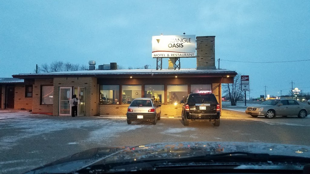 Triangle Oasis Restaurant | 880 Centennial St, Winkler, MB R6W 1J4, Canada | Phone: (204) 325-8922