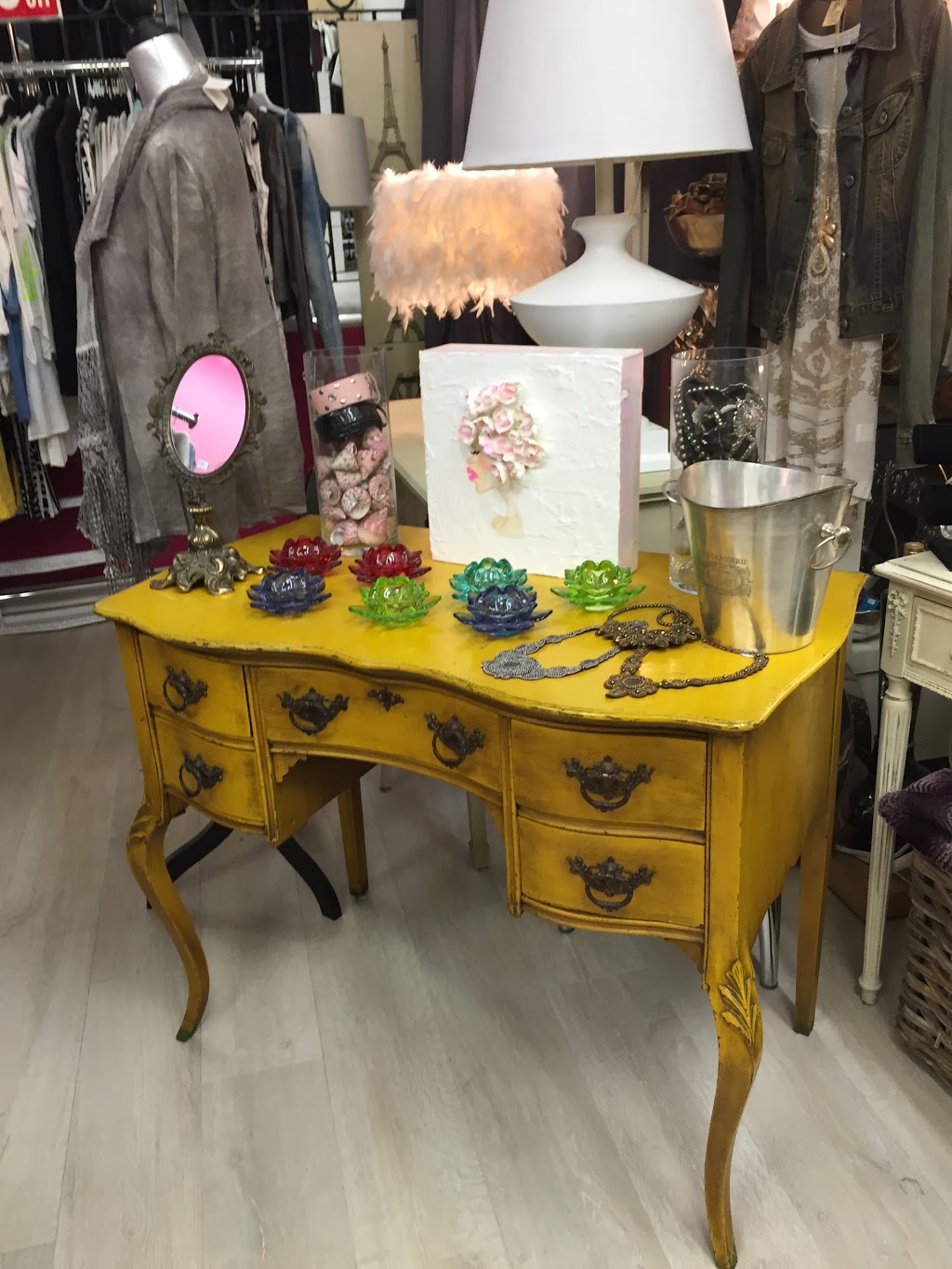 Belle Epoque Furnishings | 1631 Queen St W, Toronto, ON M6J 1E3, Canada | Phone: (416) 925-0066