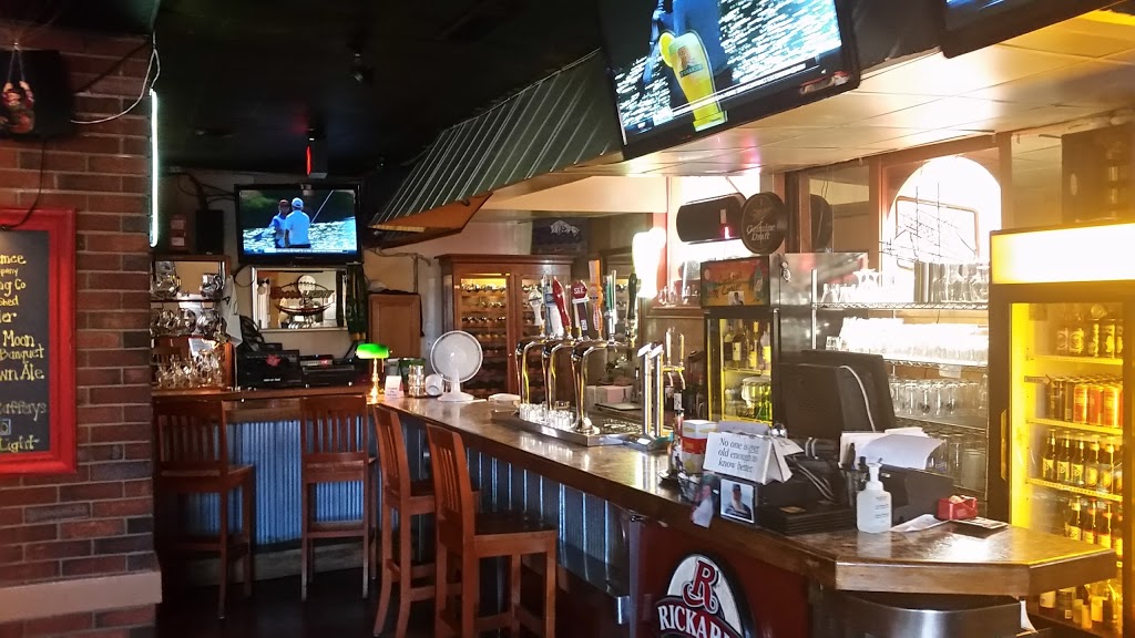 Fishers Pier 4 Pub | 554 James St N, Hamilton, ON L8L 1J5, Canada | Phone: (905) 526-9622