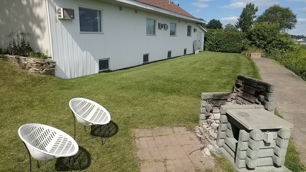 Au Doc Motel | 1424 Rue Notre-Dame, Repentigny, QC J5Y 3X1, Canada | Phone: (450) 585-4211
