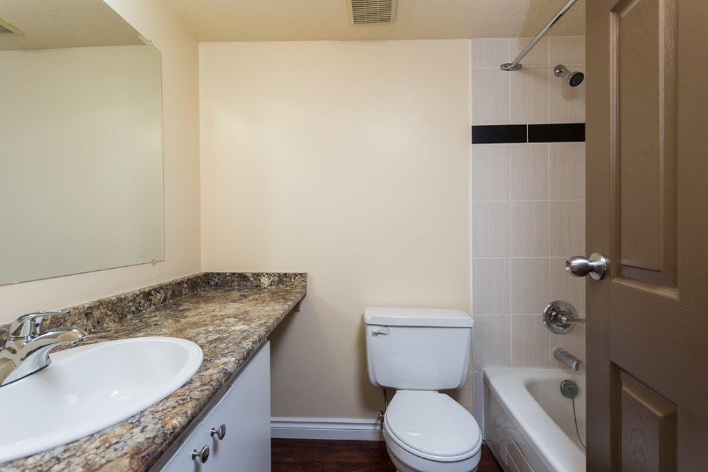 Carrigan place Apartments | 3836 Carrigan Ct, Burnaby, BC V3N 4P7, Canada | Phone: (604) 243-8727
