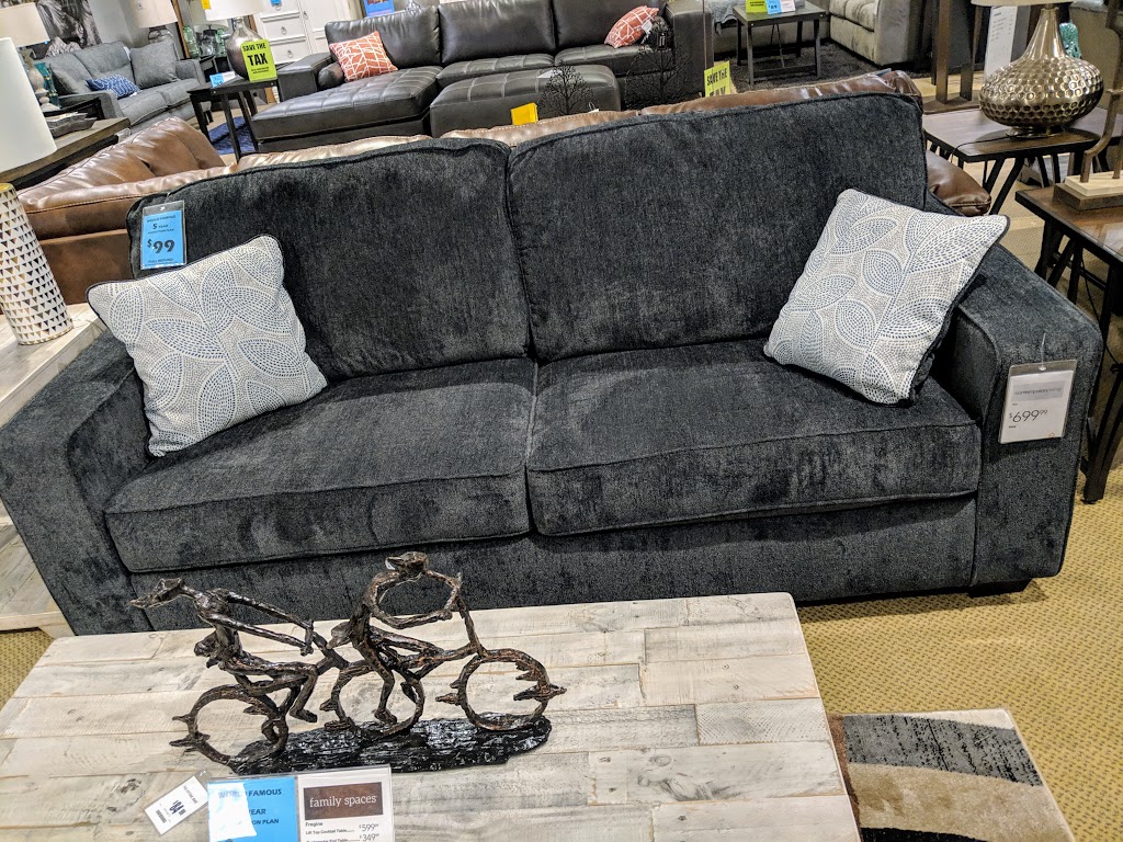 Ashley HomeStore | 184 Lynden Rd, Brantford, ON N3R 8A3, Canada | Phone: (226) 250-0138