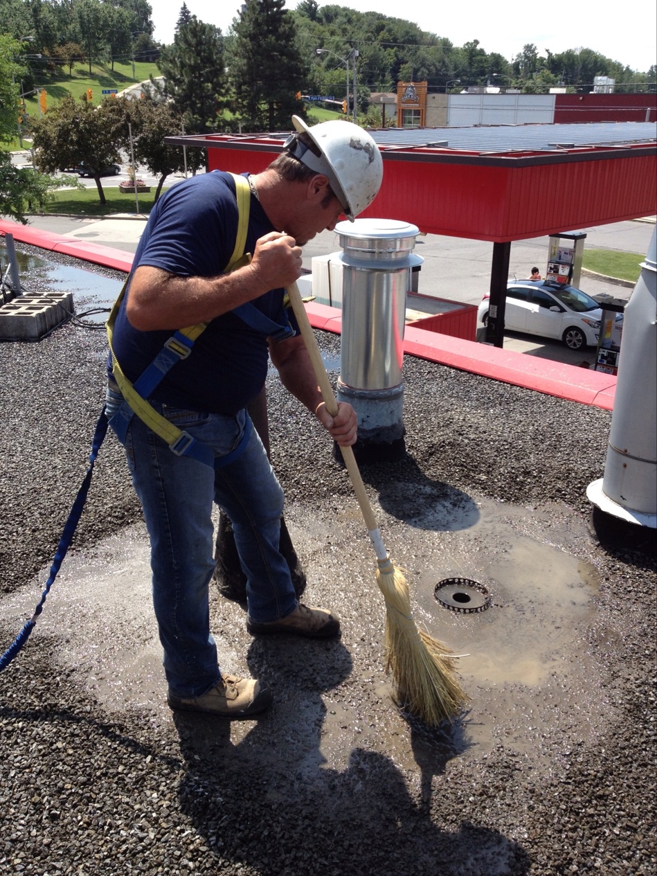 Godfrey Roofing Inc. | 4542 Southclark Pl, Gloucester, ON K1T 3V1, Canada | Phone: (613) 822-7663