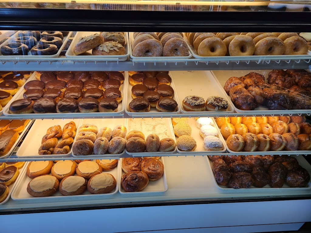 Kosters Bakery & Deli/ Dutch Imports | 331 Hwy Avenue N, Picture Butte, AB T0K 1V0, Canada | Phone: (403) 732-4747
