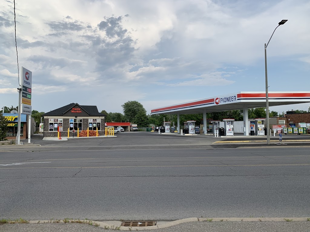 Pioneer Gas Station | 554 Niagara St, Welland, ON L3C 1L8, Canada | Phone: (905) 735-4935