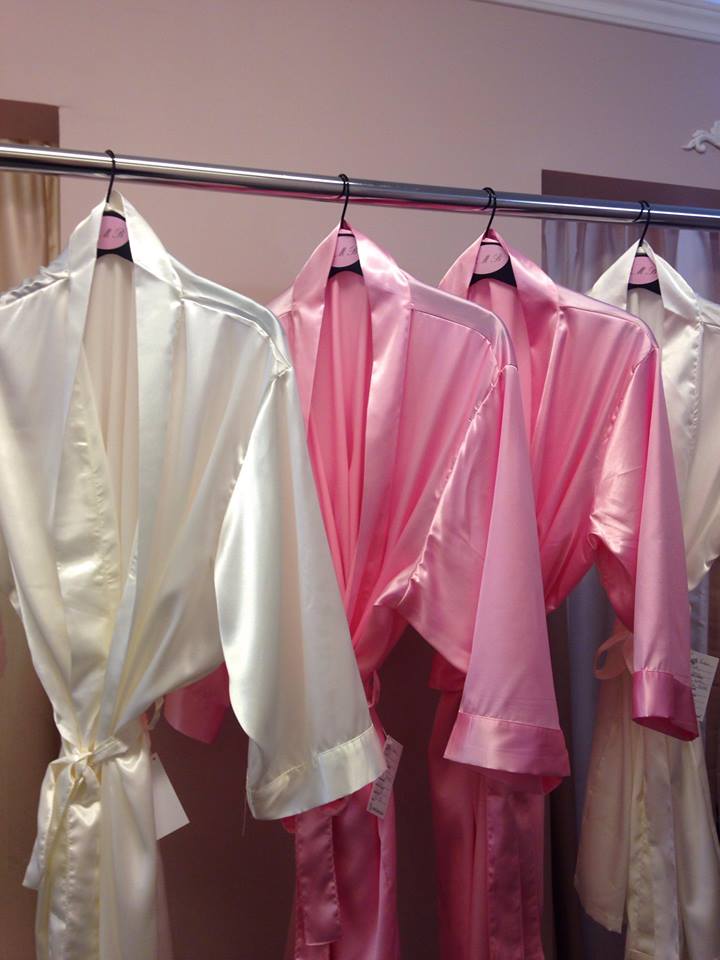 Bella Mia Bridal | 1001 Rymal Rd E Unit 13, Hamilton, ON L8W 3B7, Canada | Phone: (905) 667-1818
