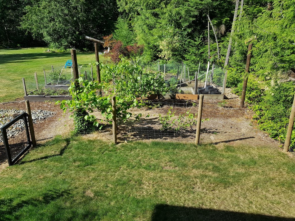 Ashling Cottage | 1875 Ashling Rd, Qualicum Beach, BC V9K 2V1, Canada | Phone: (250) 713-9680