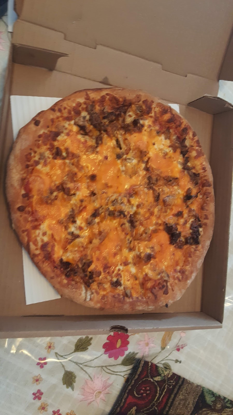Ouest Antonios Pizza | 3903 Boulevard Lévesque O, Laval, QC H7W 2P1, Canada | Phone: (450) 973-1337