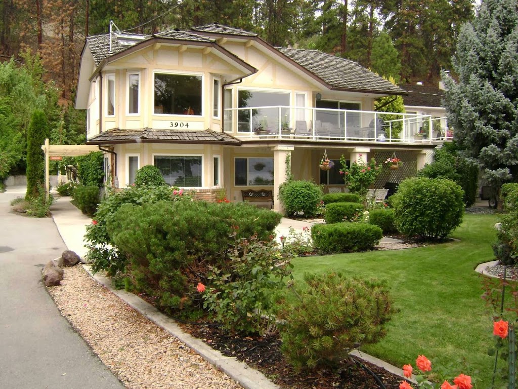 Westaways WaterWalk Bed & Breakfast | 3904 Beach Ave, Peachland, BC V0H 1X1, Canada | Phone: (250) 718-4633