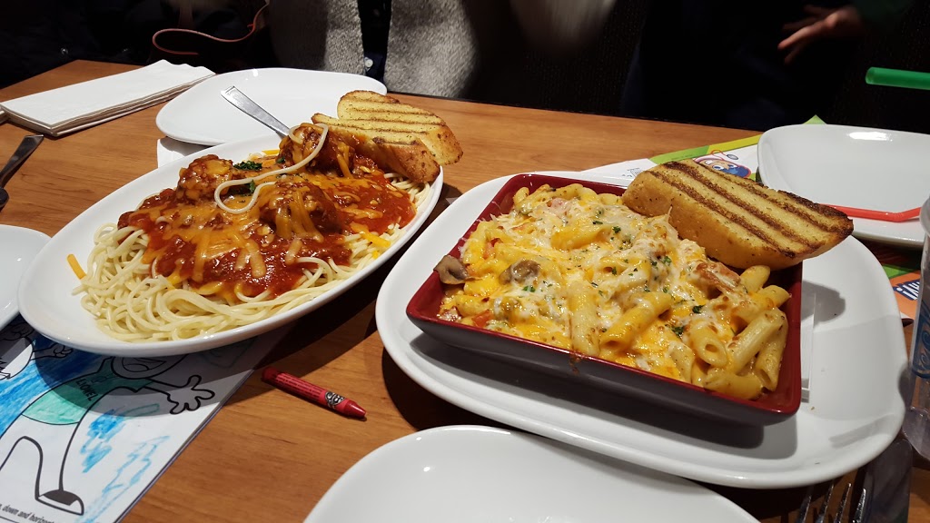 Boston Pizza | 1630 Kenaston Blvd, Winnipeg, MB R3P 2M6, Canada | Phone: (204) 925-4103
