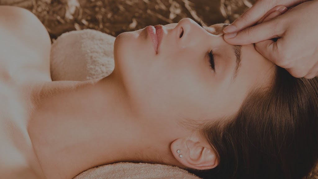 Lumina Wellness and Rejuvenation Clinic | 181 Patricia Ave N, Ottawa, ON K1Y 0C5, Canada | Phone: (613) 513-7871
