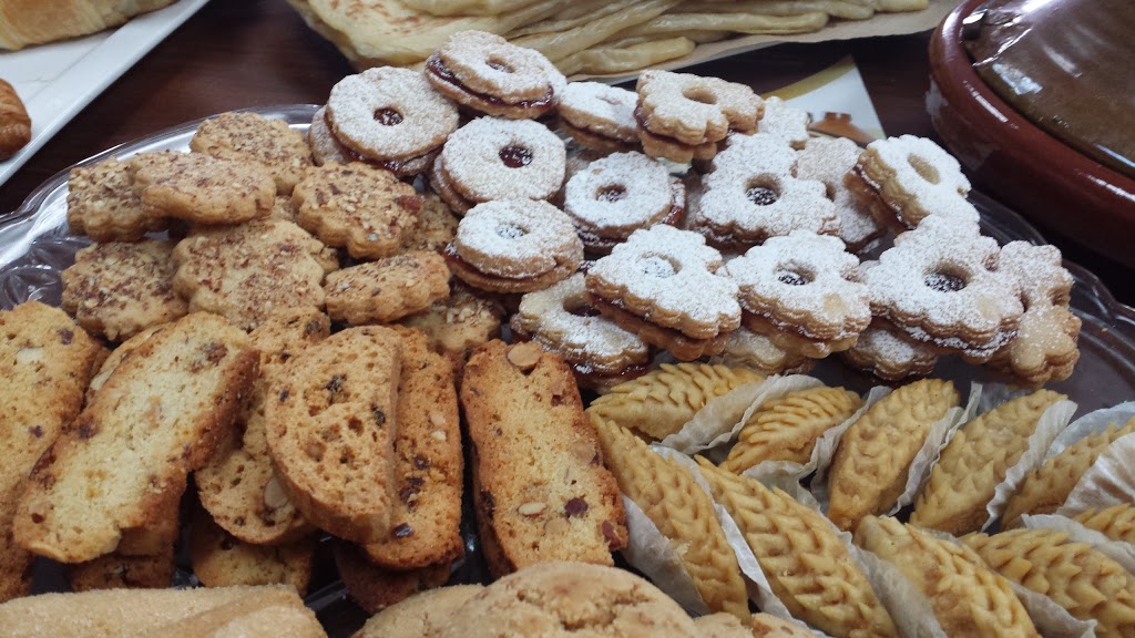 Cafe Ourika | 5780 Grande Allée, Saint-Hubert, QC J3Y 1B2, Canada | Phone: (514) 983-6670