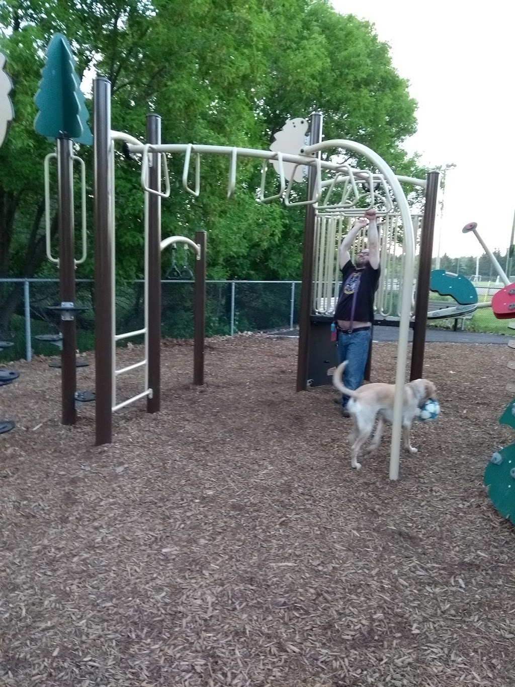 Kinburn Community Centre | 3045 Kinburn Side Rd, Kinburn, ON K0A 2H0, Canada | Phone: (613) 832-2481