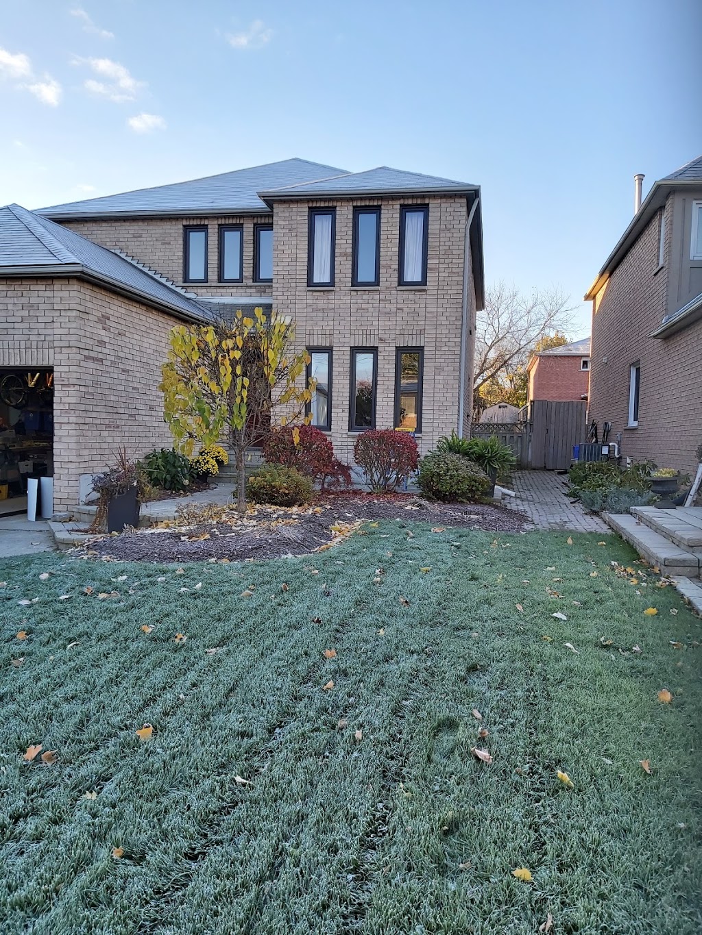 Creative Distinction Windows and Doors | 80 Marco Crescent, Woodbridge, ON L4L 6A8, Canada | Phone: (416) 720-6394