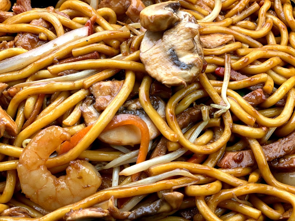 Dragon Wok | 636 Yonge St d5, Barrie, ON L4N 4E6, Canada | Phone: (705) 725-9888