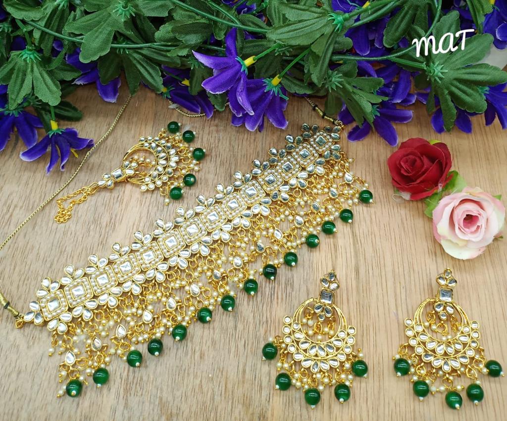 Bhalla Fashions | 2349 27 Ave NW, Edmonton, AB T6T 0A6, Canada | Phone: (780) 818-0222