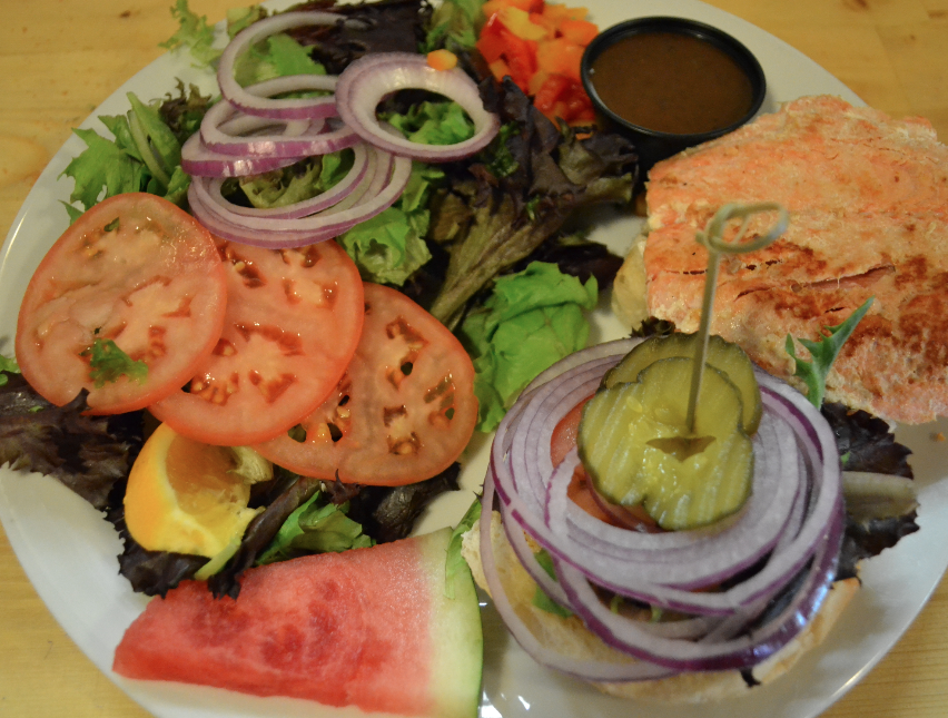 Skaha Beach Club | 4145 Skaha Lake Rd, Penticton, BC V2A 6J7, Canada | Phone: (236) 422-1023