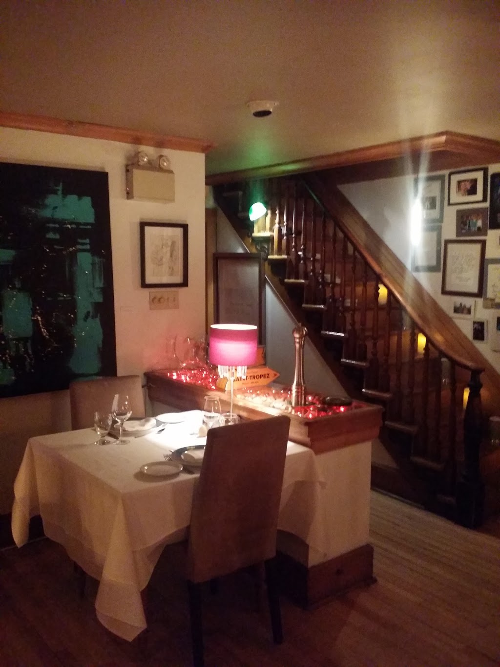 Restaurant Le Prieuré | 402 Boulevard de lAnge-Gardien, LAssomption, QC J5W 1S5, Canada | Phone: (450) 589-6739