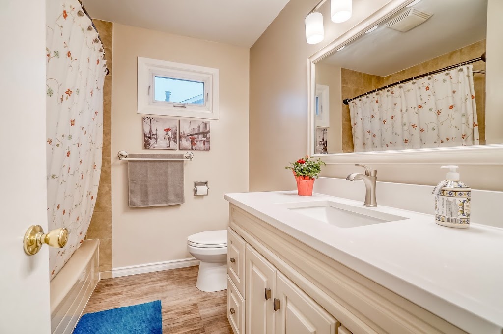 Moustafa Elgendy - Ottawa Real Estate Agent | 2148 Carling Ave #5&6, Ottawa, ON K2A 1H1, Canada | Phone: (613) 263-7704