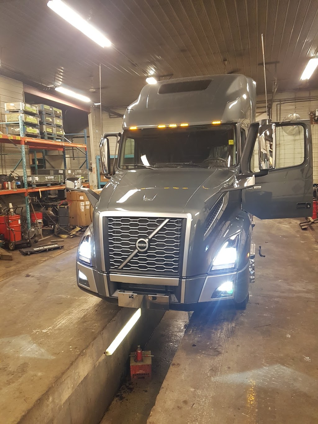 Minto Truck Centre | 5196 ON-23, Palmerston, ON N0G 2P0, Canada | Phone: (519) 510-2120