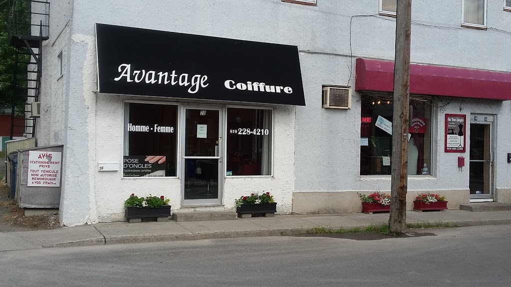 Coiffure Avantage | 20 Rue Saint Aimé, Louiseville, QC J5V 2A7, Canada | Phone: (819) 228-4210