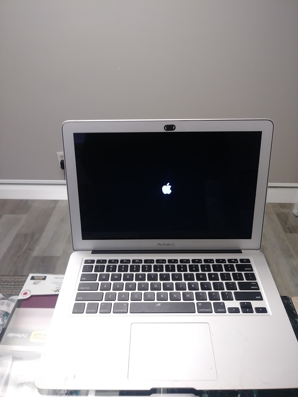 SNK Fergus PC/Macbook and Cellphone Repair | 431 St Andrew St W SUITE 103, Fergus, ON N1M 1P2, Canada | Phone: (226) 962-4366