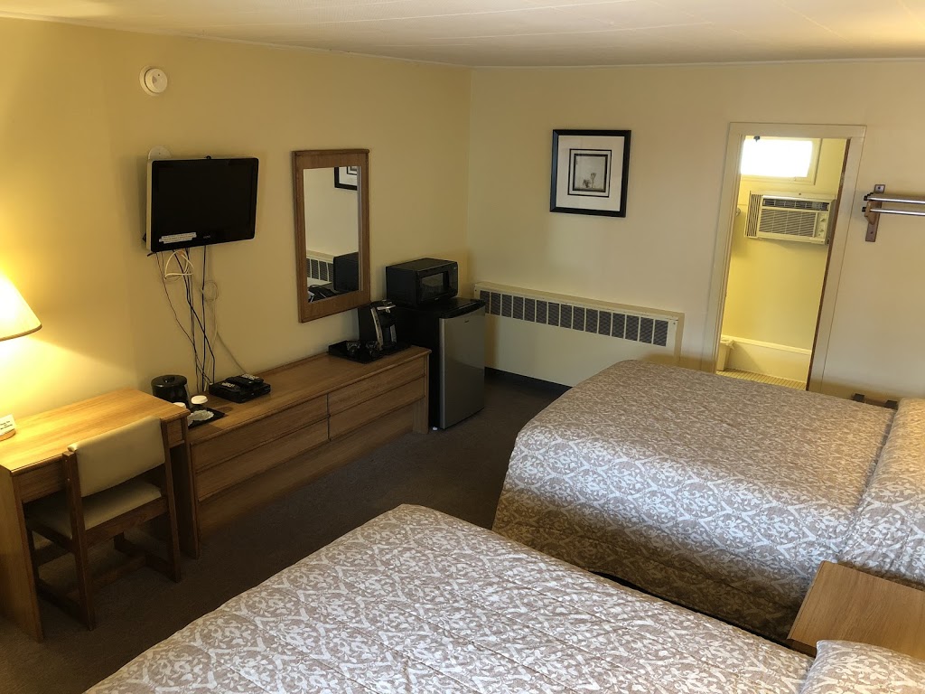Swanton Motel | 112 Grand Ave #1424, Swanton, VT 05488, USA | Phone: (802) 868-4284