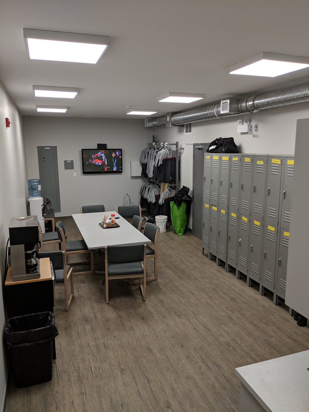 Betts Electric Ltd | 280 Industrial Ave E, Penticton, BC V2A 3H8, Canada | Phone: (250) 492-3221