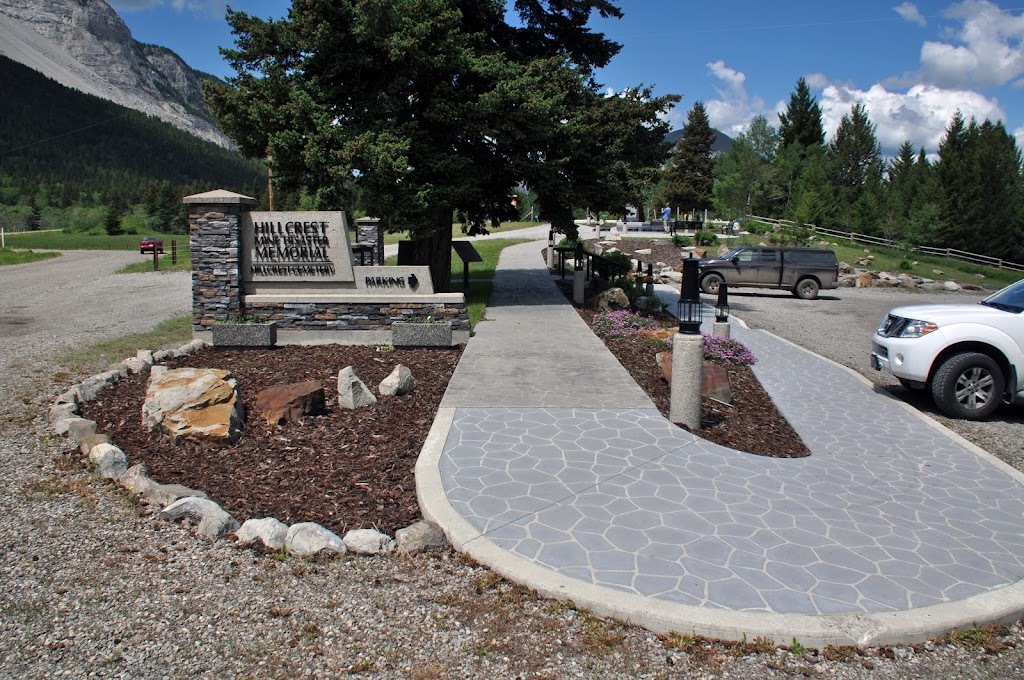 Hillcrest Mine Disaster Cemetery | 200 4 Ave, Hillcrest Mines, AB T0K 1C0, Canada | Phone: (403) 562-7388