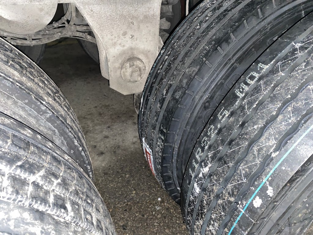 TJ Truck&Trailer Tire service | 1357 Calais Dr, Woodstock, ON N0J, Canada | Phone: (647) 542-4000