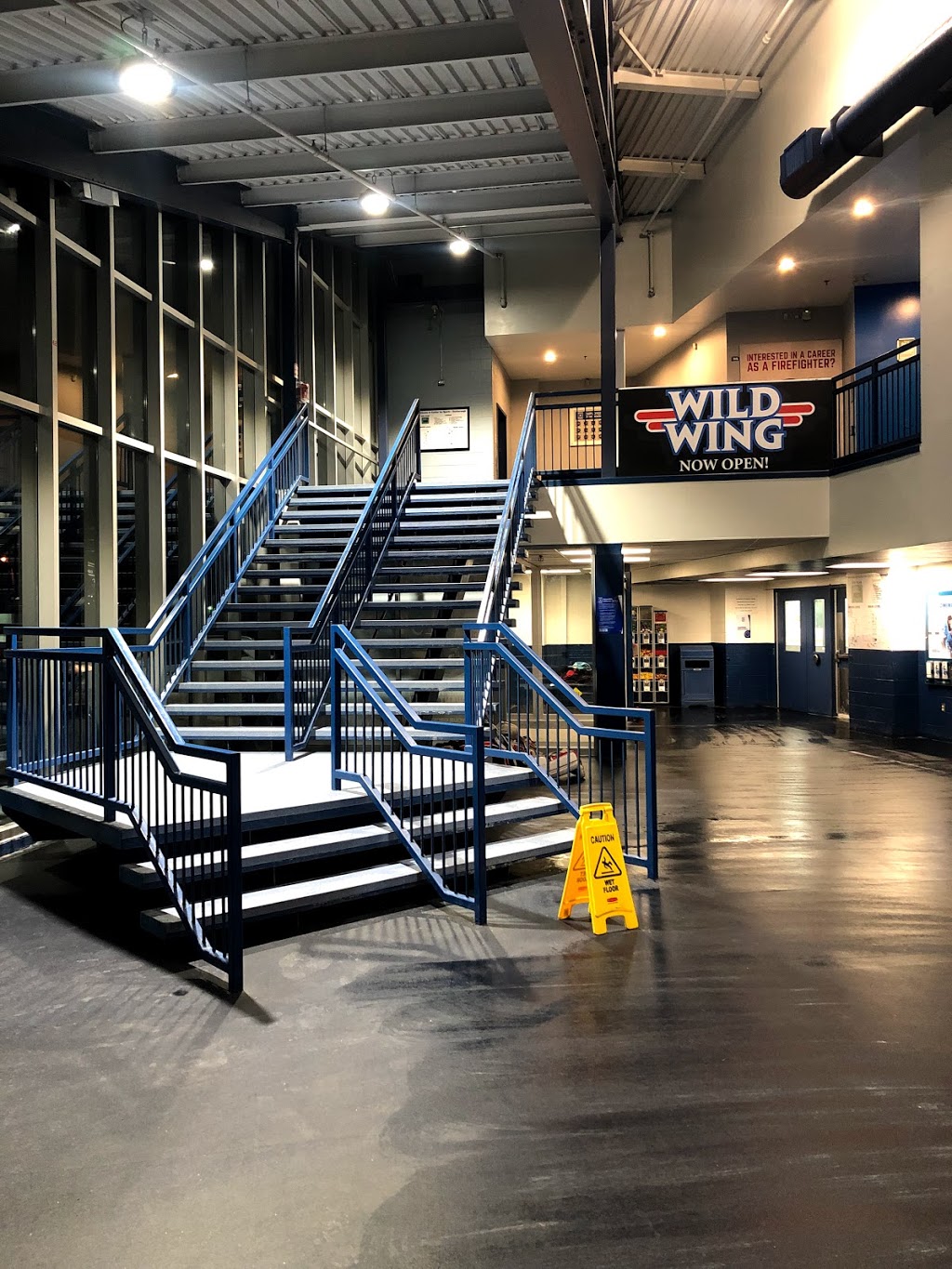 Canlan Ice Sports | 159 Dynamic Dr, Scarborough, ON M1V 5L8, Canada | Phone: (416) 412-0404