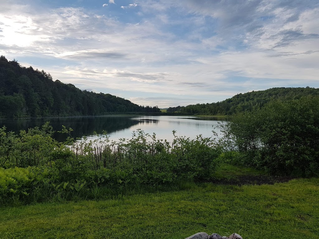 Camping Sauvage Céraro | 76 Chemin des Défricheurs, La Minerve, QC J0T 1S0, Canada | Phone: (819) 274-2314