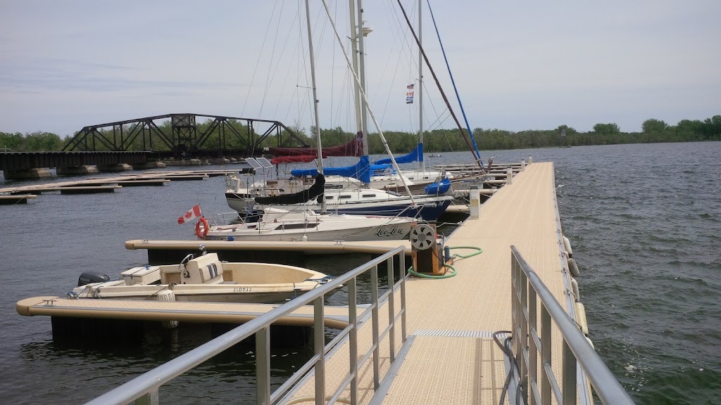 Marina Rose des Vents | 204 Chem. McGee, Le Haut-Richelieu, QC J0J 1J0, Canada | Phone: (450) 246-4156