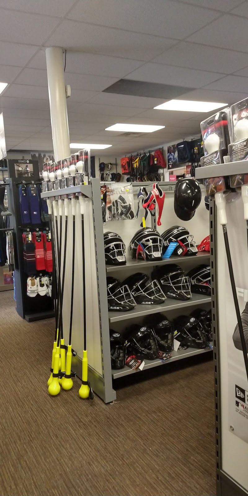 Kirbys Source For Sports | 1925 Bowen Rd, Nanaimo, BC V9S 1H1, Canada | Phone: (250) 585-5066