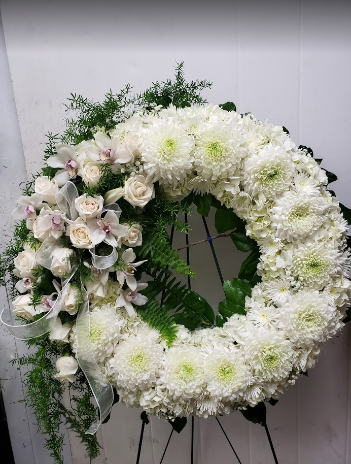 Lucky Star Gift & Flowers | 1648 St Clair Ave W, Toronto, ON M6H 1H8, Canada | Phone: (416) 653-6140