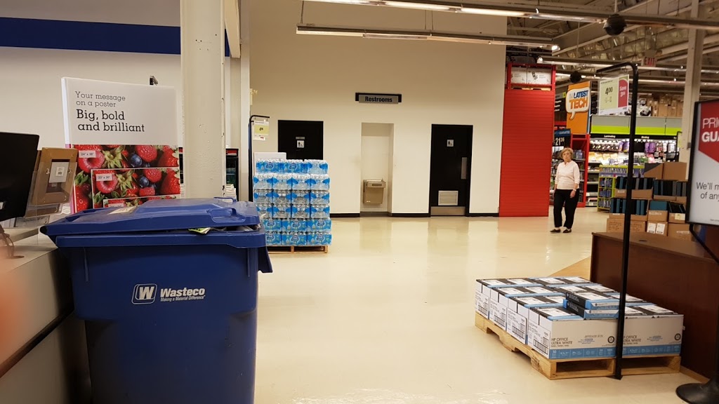 Staples | 945 Eglinton Ave E, East York, ON M4G 4B5, Canada | Phone: (416) 696-0043