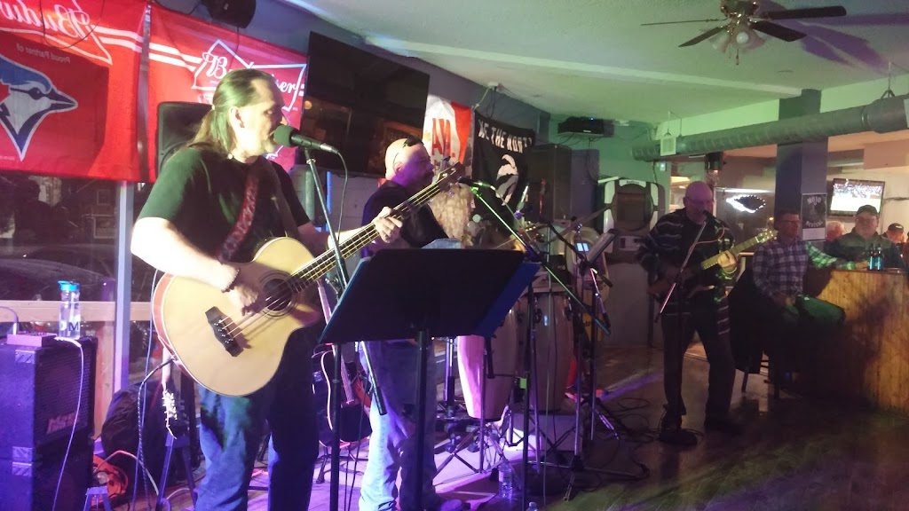 Parkers Pub & Eatery | 247 Welland St, Port Colborne, ON L3K 1V4, Canada | Phone: (289) 836-8618