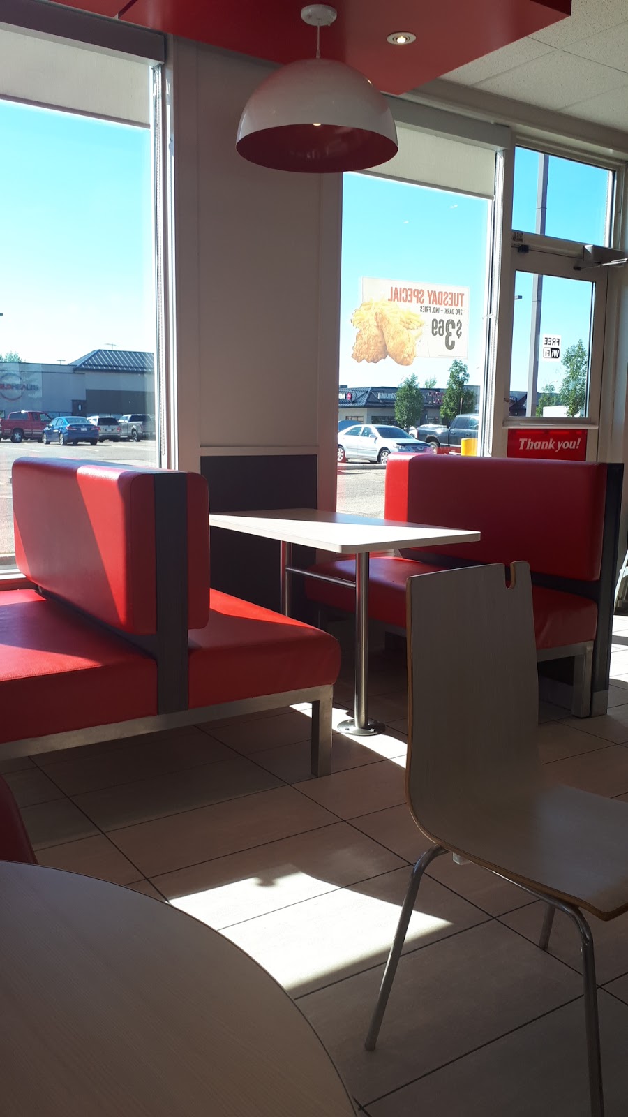 KFC | 12504 137 Ave NW, Edmonton, AB T5L 1T2, Canada | Phone: (780) 448-7400